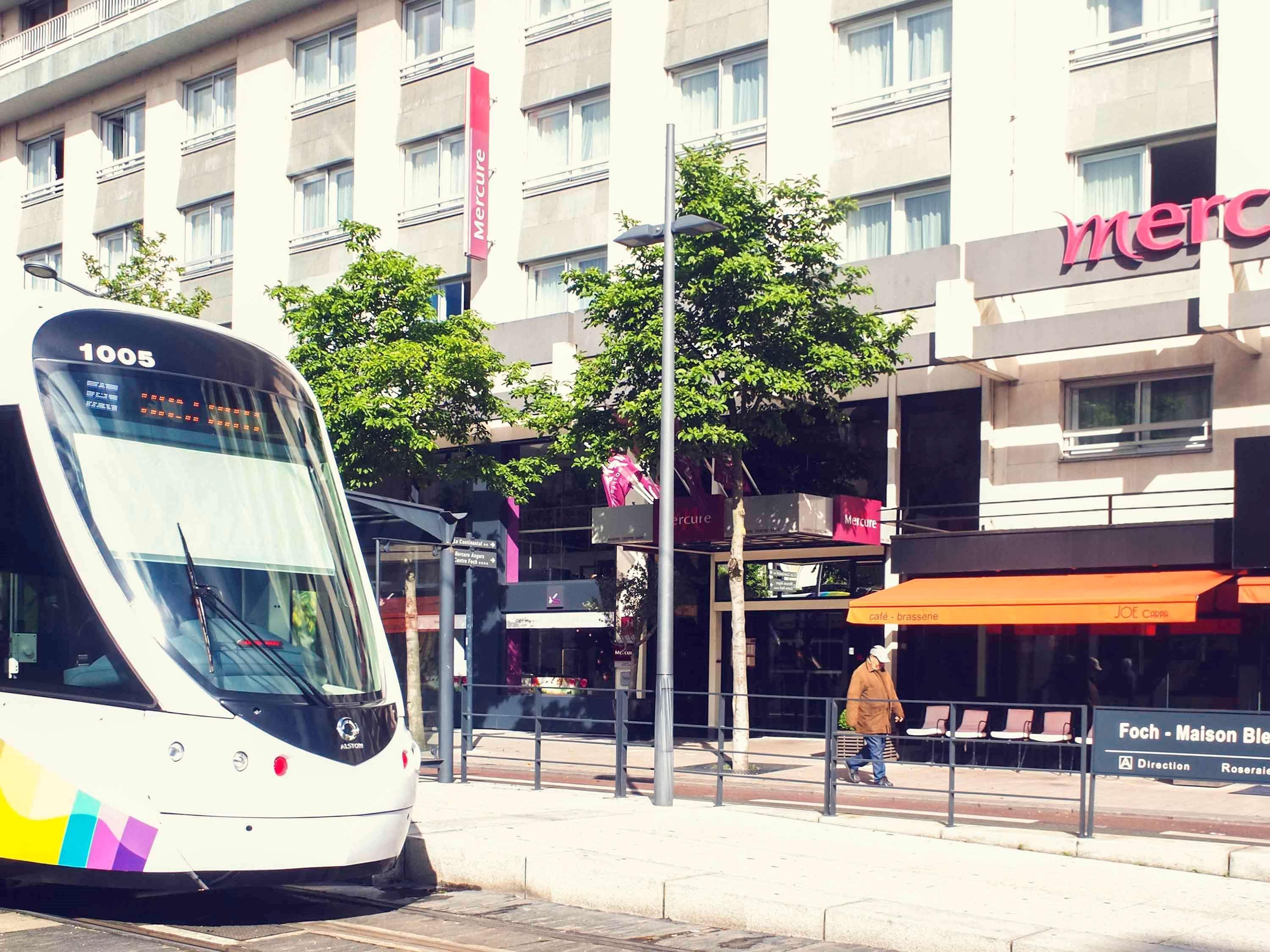 Mercure Angers Centre Gare Exteriör bild