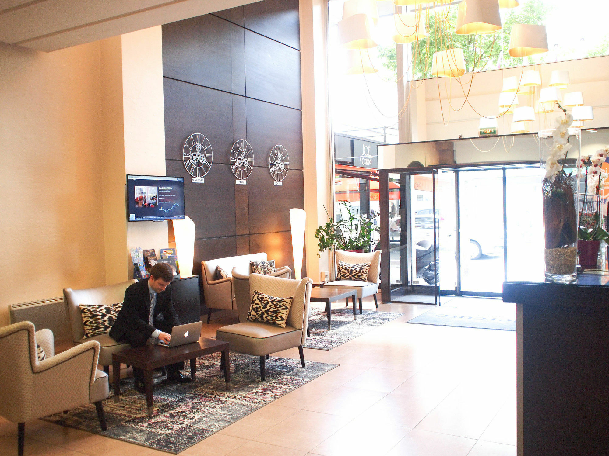 Mercure Angers Centre Gare Exteriör bild